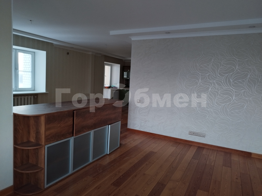 Продажа 4-комнатной квартиры, Ивантеевка, улица Ленина,  16