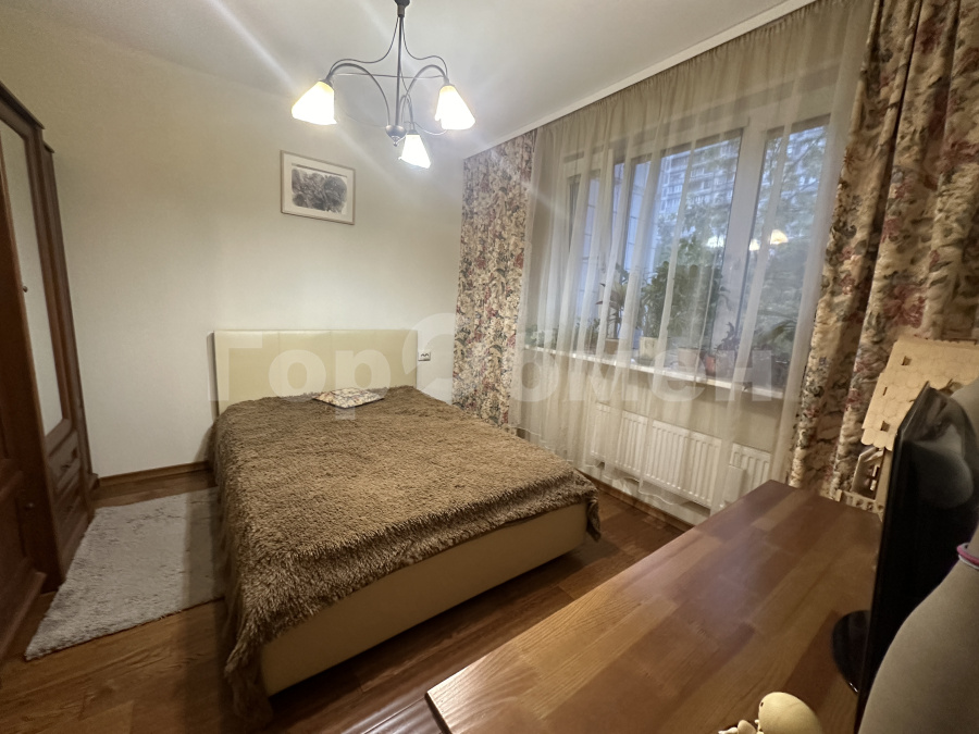 Продажа 3-комнатной квартиры, Москва, Лобненская улица,  15к1