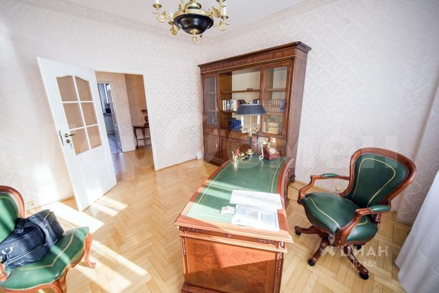 Продажа 5-комнатной квартиры, Москва, Россия,    Кутузовский проезд