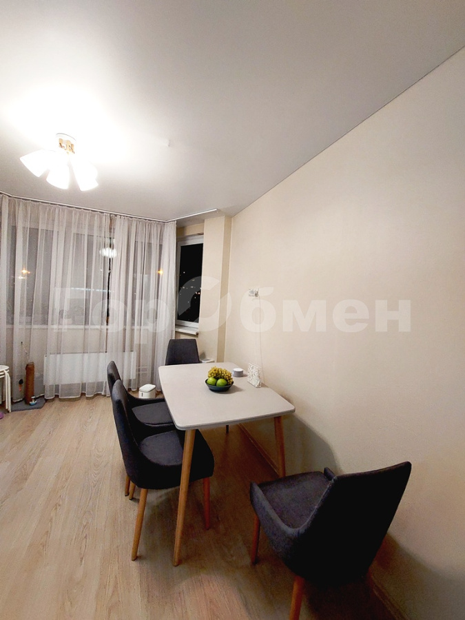 Продажа 3-комнатной квартиры, Москва, улица Липчанского,  8