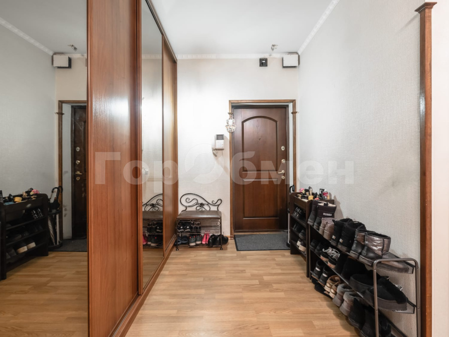 Продажа 3-комнатной квартиры, Москва, улица Бочкова,  8к1