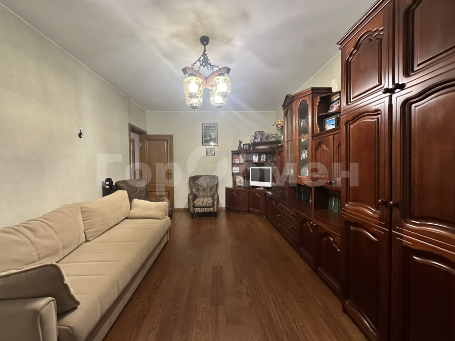 Продажа 3-комнатной квартиры, Москва, Лобненская улица,  15к1