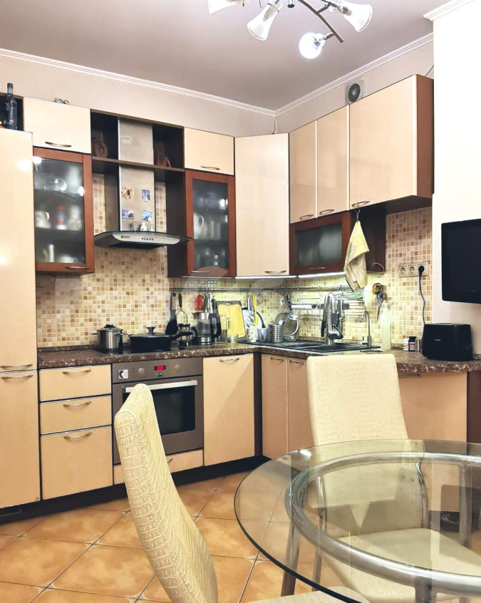 Продажа 3-комнатной квартиры, Москва, улица Островитянова,  5к3