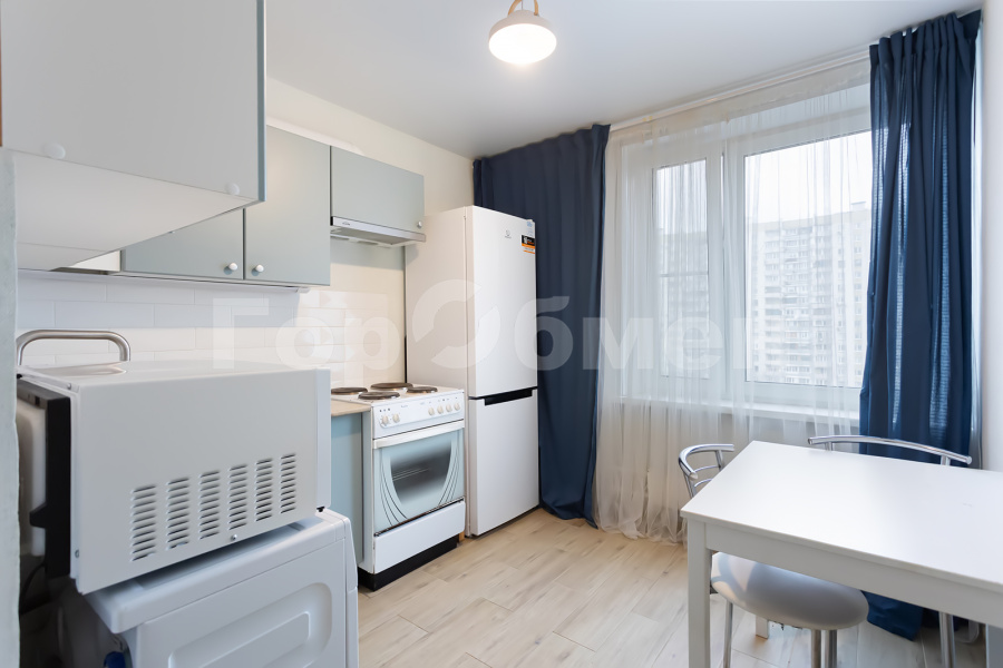 Продажа 1-комнатной квартиры, Москва, Шоссейная улица,  56