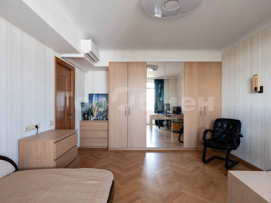 Продажа 7-комнатной квартиры, Москва, Средняя Первомайская улица,  34