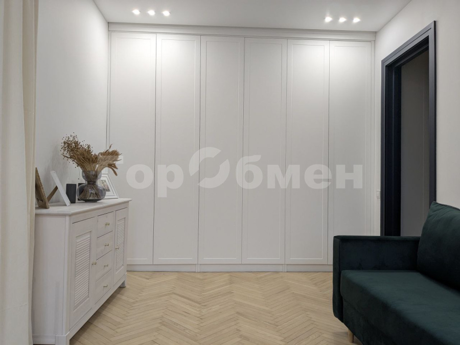 Продажа 2-комнатной квартиры, Москва, Измайловское шоссе,  15к2