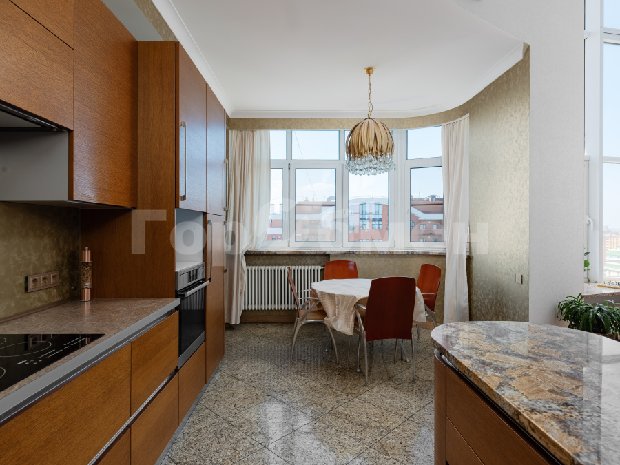 Продажа 7-комнатной квартиры, Москва, Средняя Первомайская улица,  34