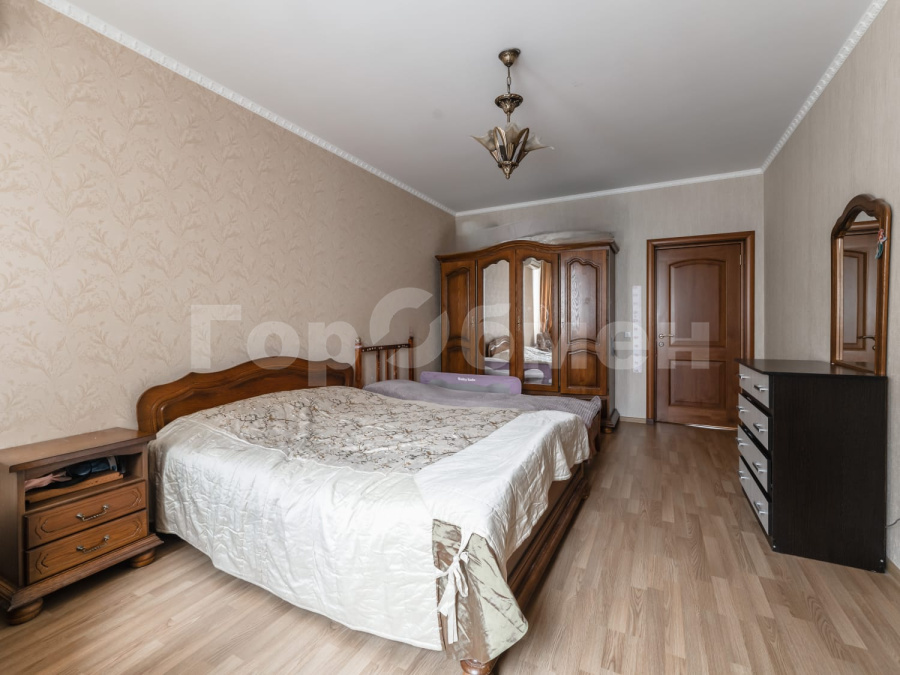 Продажа 3-комнатной квартиры, Москва, улица Бочкова,  8к1