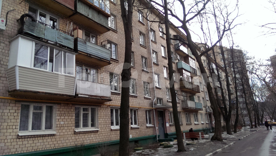 Продажа 2-комнатной квартиры, Москва, Затонная улица,  9к5