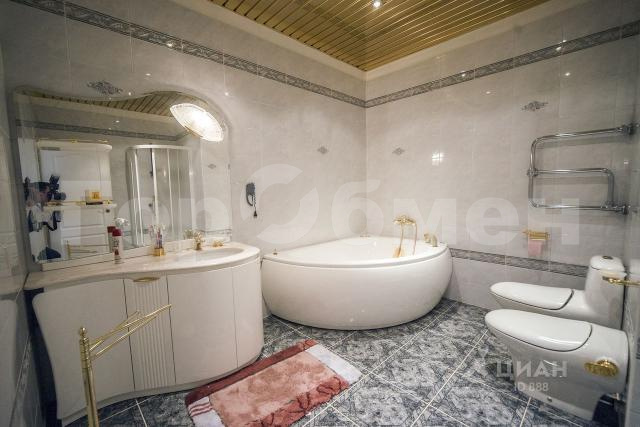 Продажа 5-комнатной квартиры, Москва, Россия,    Кутузовский проезд