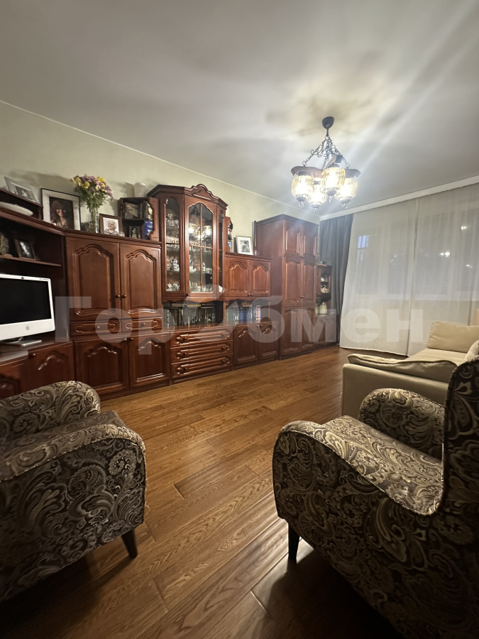 Продажа 3-комнатной квартиры, Москва, Лобненская улица,  15к1