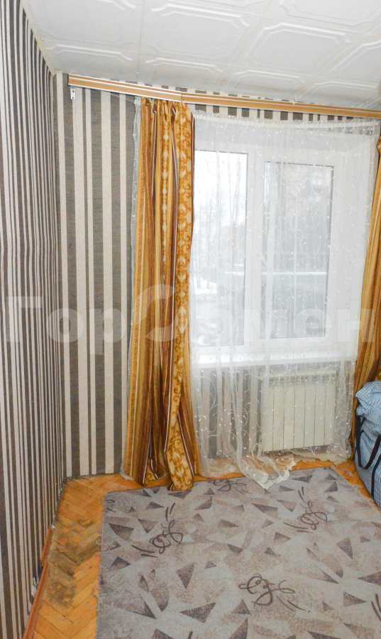 Продажа 2-комнатной квартиры, Москва, улица Плющева,  18к2