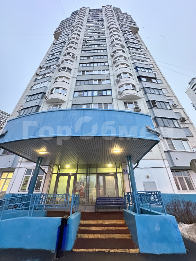 Продажа 1-комнатной квартиры, Москва, Лухмановская улица,  13