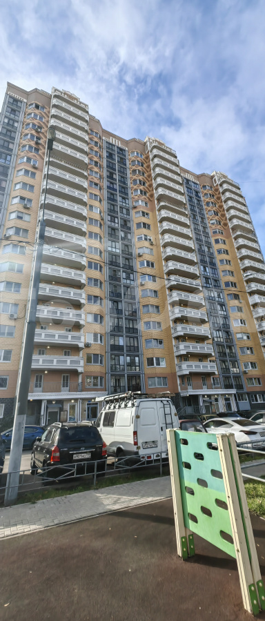 Продажа 2-комнатной квартиры, Москва, Болотниковская улица,  30к2