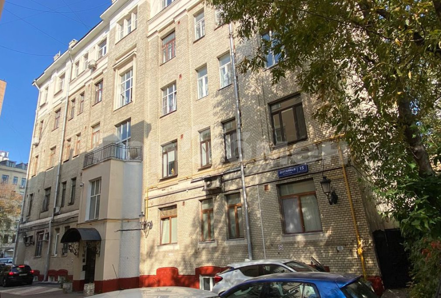 Продажа 3-комнатной квартиры, Москва, Дегтярный переулок,  15к2