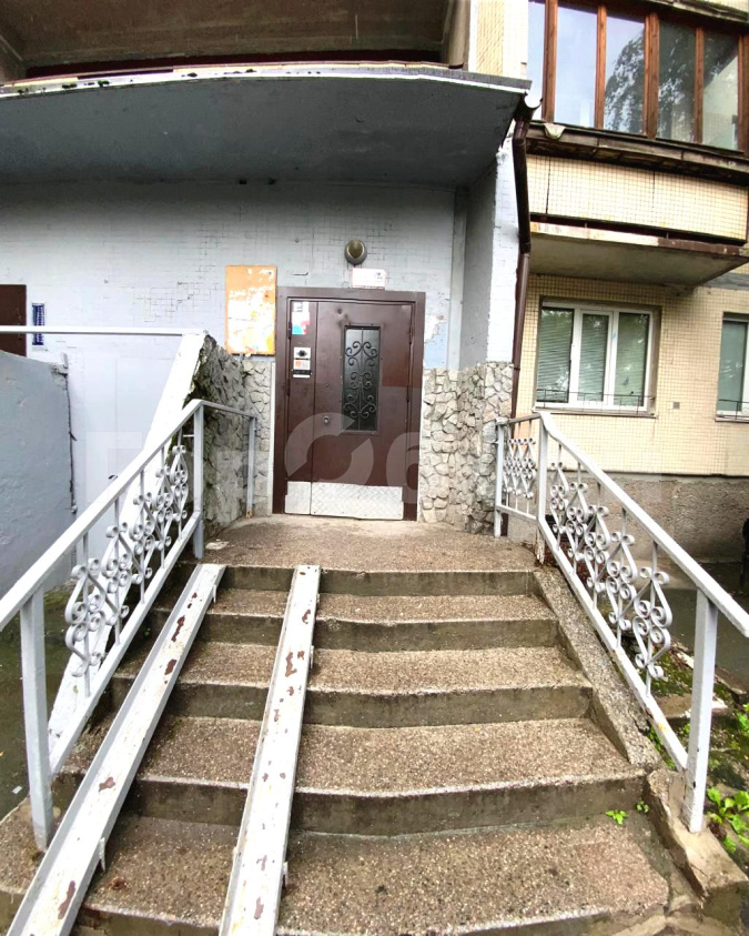 Продажа 2-комнатной квартиры, Санкт-Петербург, Хасанская улица,  18к2