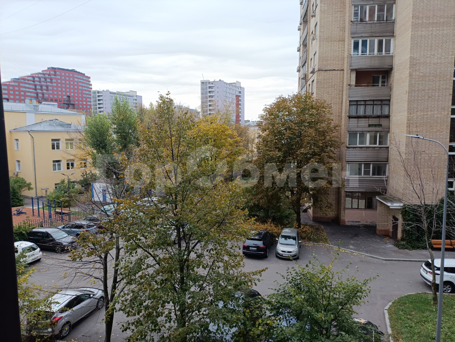 Продажа 3-комнатной квартиры, Москва, Докучаев переулок,  2с3