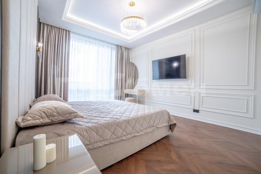 Продажа 3-комнатной квартиры, Москва, улица Янковского,  1к1