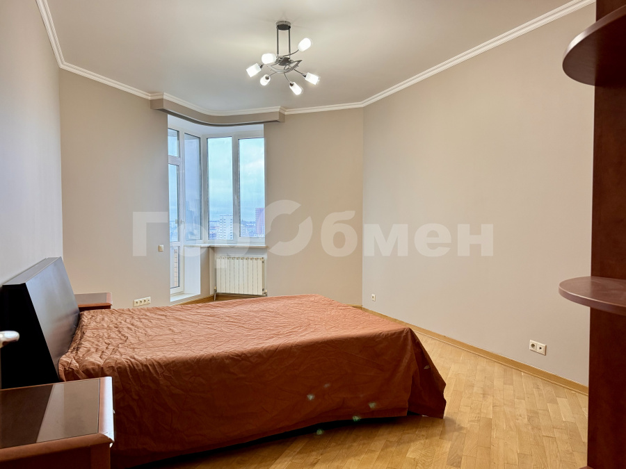 Продажа 3-комнатной квартиры, Москва, Мичуринский проспект,  80