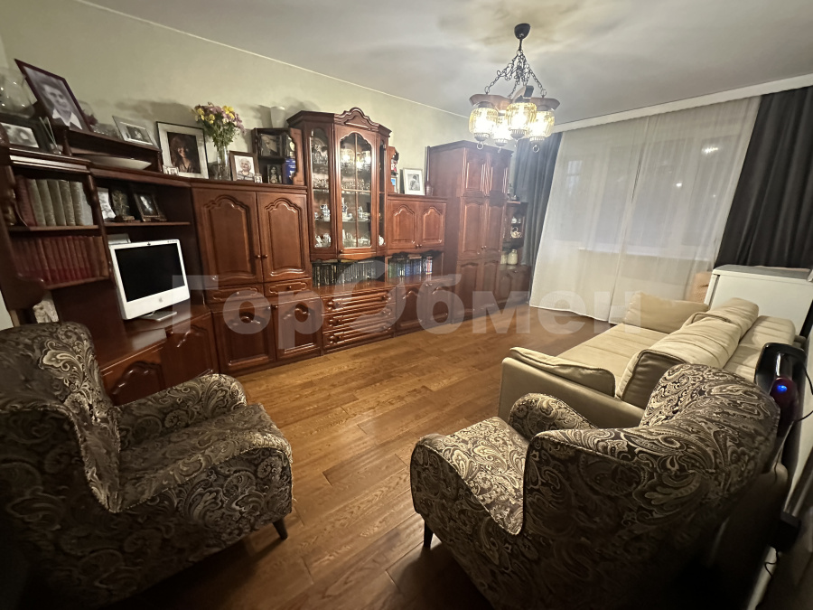 Продажа 3-комнатной квартиры, Москва, Лобненская улица,  15к1