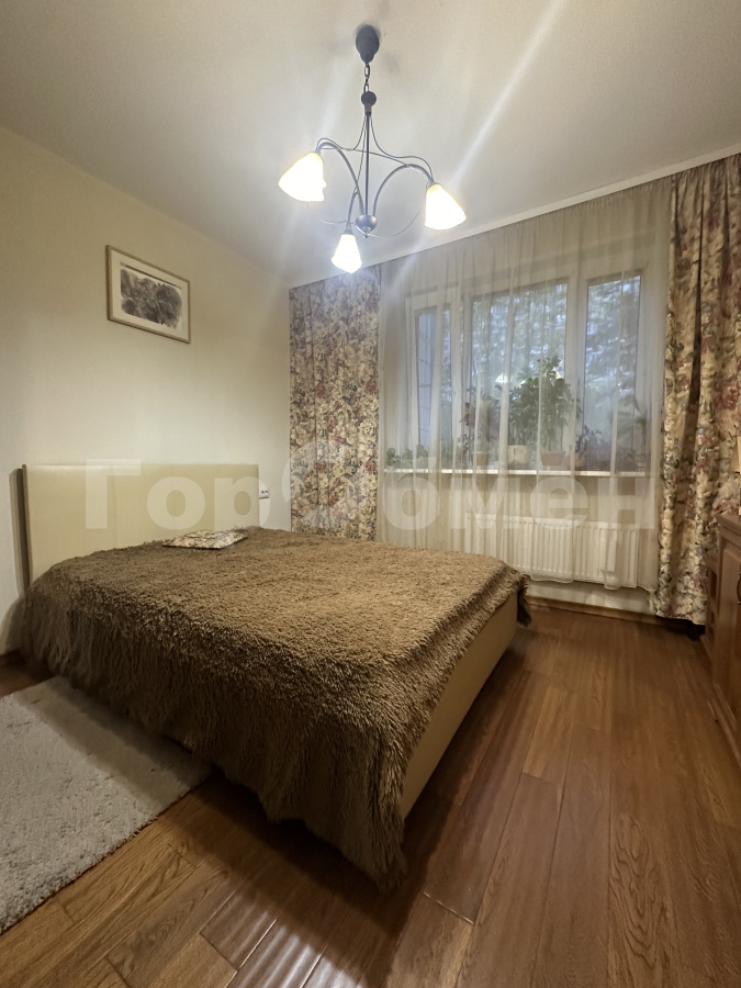 Продажа 3-комнатной квартиры, Москва, Лобненская улица,  15к1