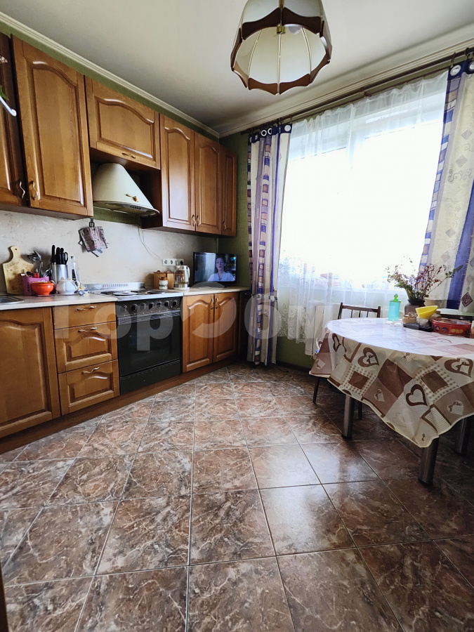 Продажа 3-комнатной квартиры, Москва, Сокольническая площадь,  9