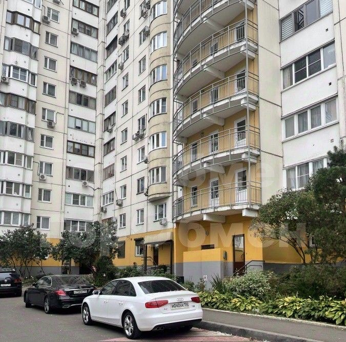 Продажа 3-комнатной квартиры, Москва, улица Островитянова,  5к3