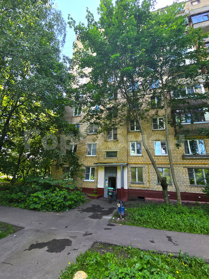 Продажа 2-комнатной квартиры, Москва, Уральская улица,  15