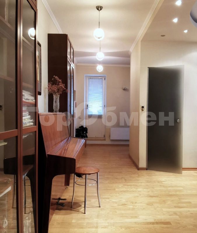 Продажа 3-комнатной квартиры, Москва, улица Островитянова,  5к3