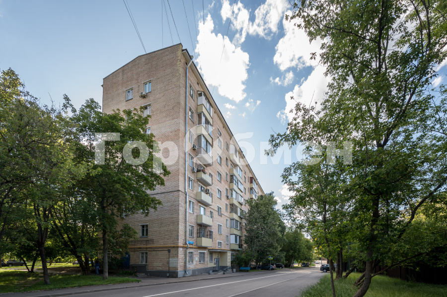 Продажа 2-комнатной квартиры, Москва, Россия,   улица Касаткина