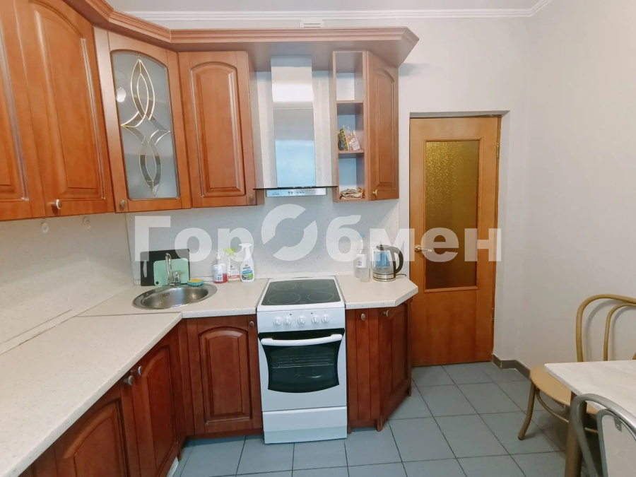 Аренда 1-комнатной квартиры, Москва, Россия,   Авиационная улица