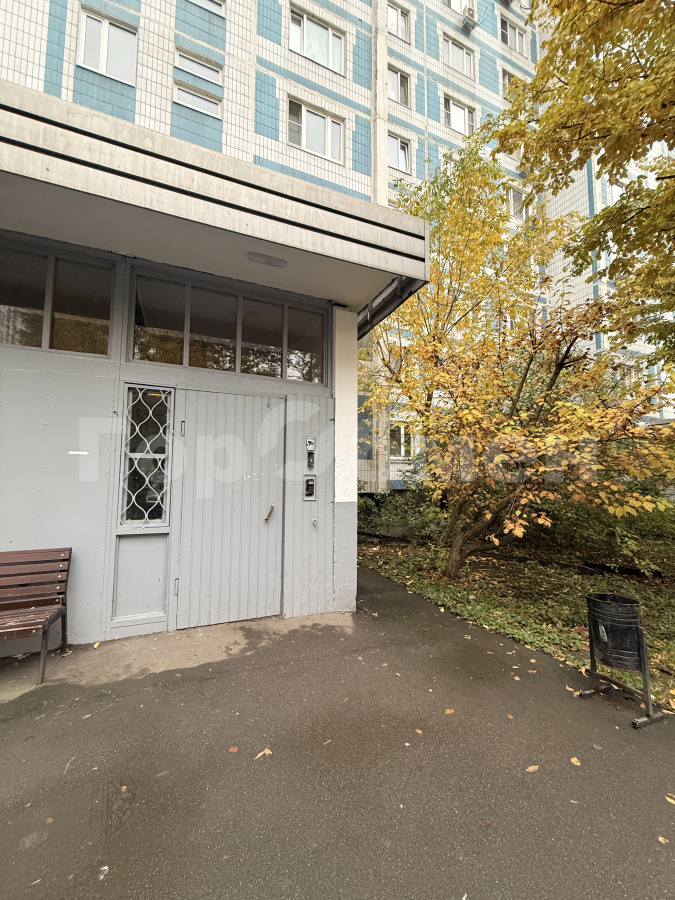 Продажа 3-комнатной квартиры, Москва, Россия,    улица Чичерина