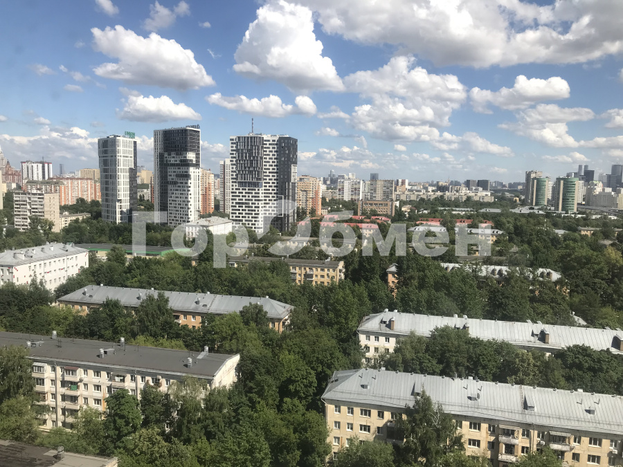 Продажа 3-комнатной квартиры, Москва, Россия,   улица Генерала Глаголева