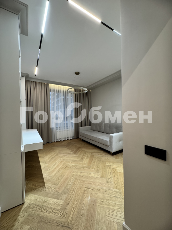 Аренда 2-комнатной квартиры, Москва, Россия,   улица Нижние Мнёвники