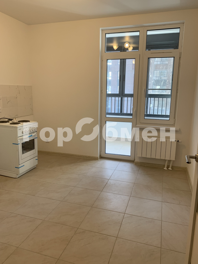 Продажа 2-комнатной квартиры, Москва, Россия,    улица Воейкова