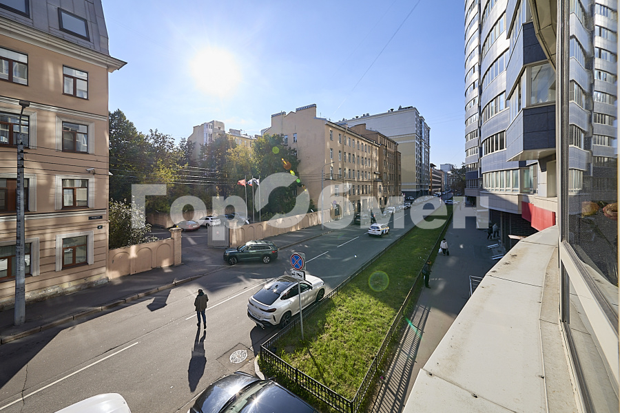 Продажа квартиры, Санкт-Петербург, Россия,    Смоленская улица