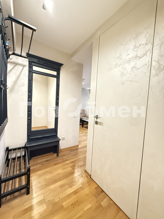 Продажа 1-комнатной квартиры, Москва, Россия,   Поклонная улица