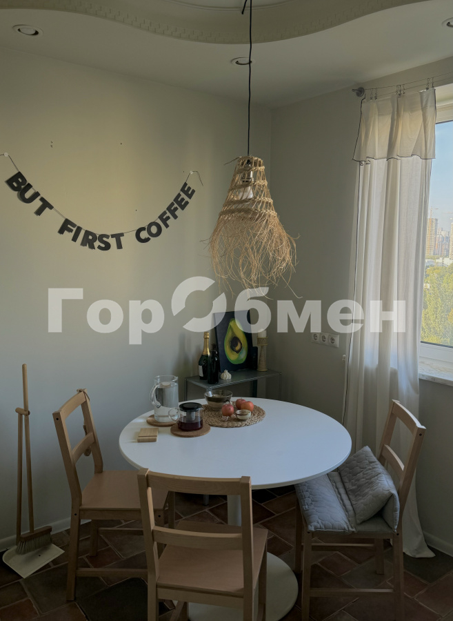 Аренда 3-комнатной квартиры, Москва, Россия,   улица Мичуринский Проспект