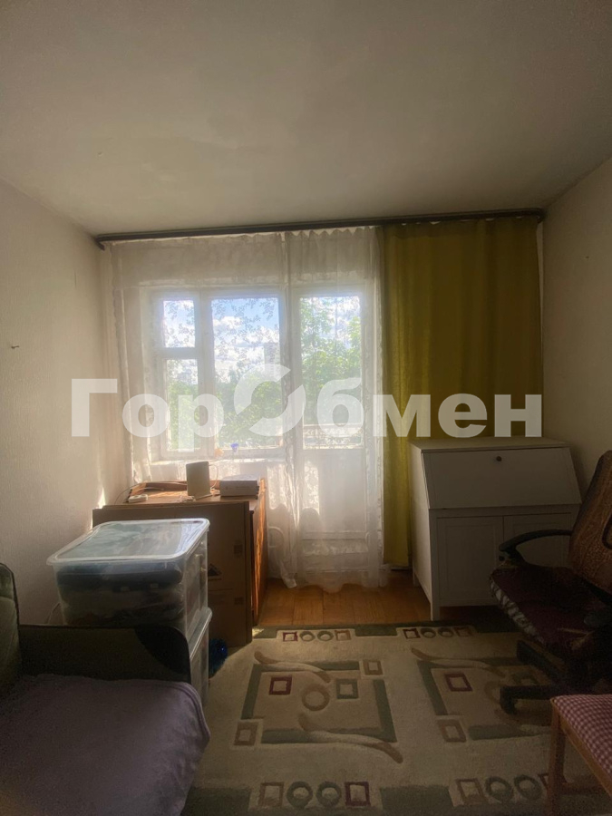 Продажа 2-комнатной квартиры, Москва, Россия,    улица Миклухо-Маклая