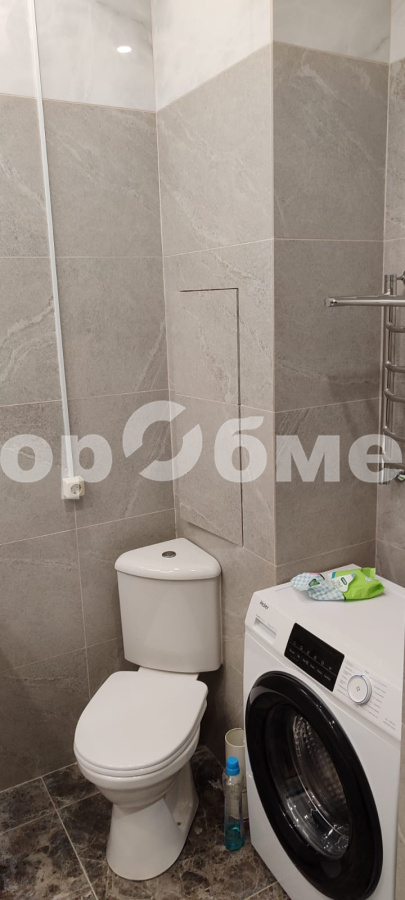 Аренда 2-комнатной квартиры, Москва, Россия,   Кастанаевская улица