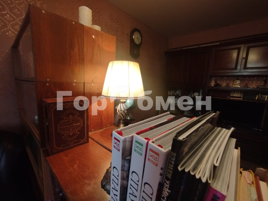 Продажа 2-комнатной квартиры, Москва, Россия,    Ленинский проспект