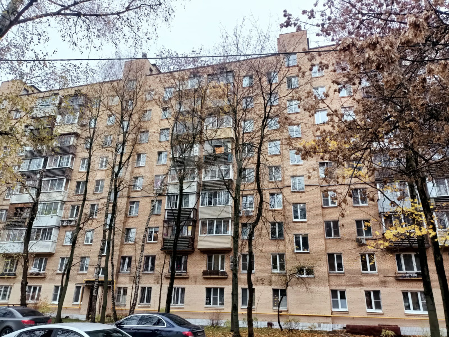 Продажа 2-комнатной квартиры, Москва, Россия,   улица Искры