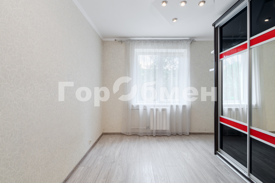 Продажа 3-комнатной квартиры, Московская, Россия,   городской округ Домодедово