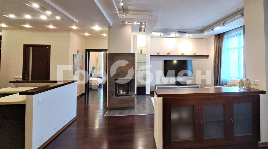 Аренда 3-комнатной квартиры, Москва, Россия,   улица Тёплый Стан