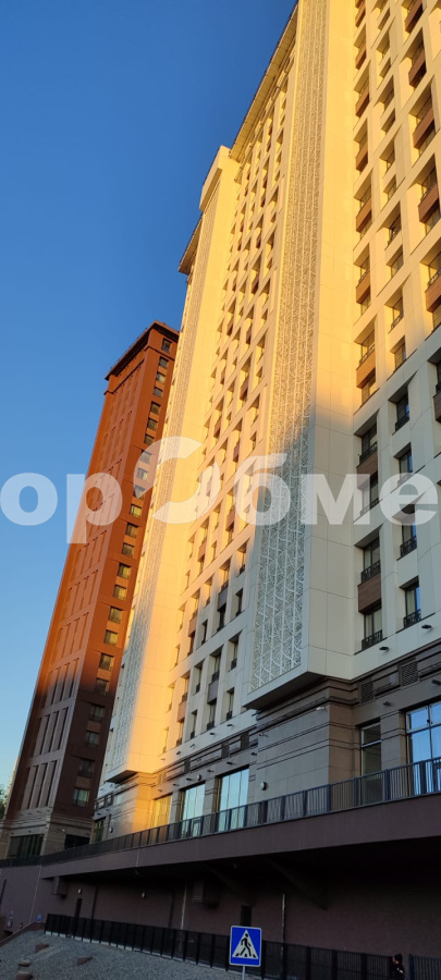 Аренда 2-комнатной квартиры, Москва, Россия,   Кастанаевская улица