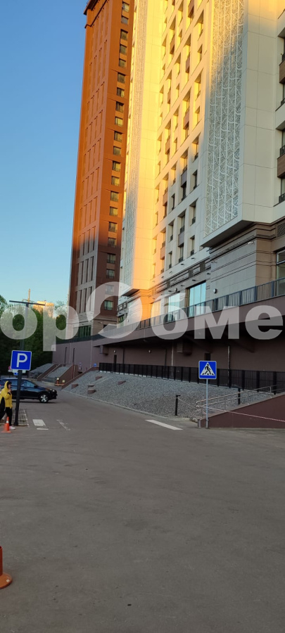 Аренда 2-комнатной квартиры, Москва, Россия,   Кастанаевская улица