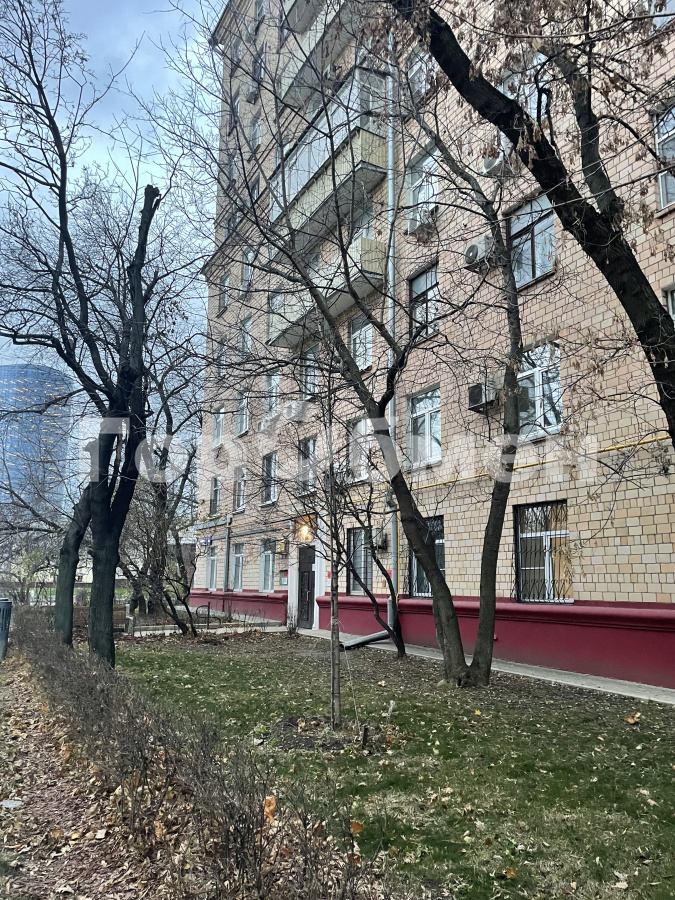 Аренда 2-комнатной квартиры, Москва, Россия,   Студенческая улица