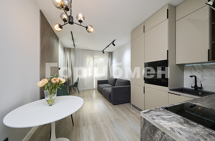 Продажа квартиры, Санкт-Петербург, Россия,    Смоленская улица