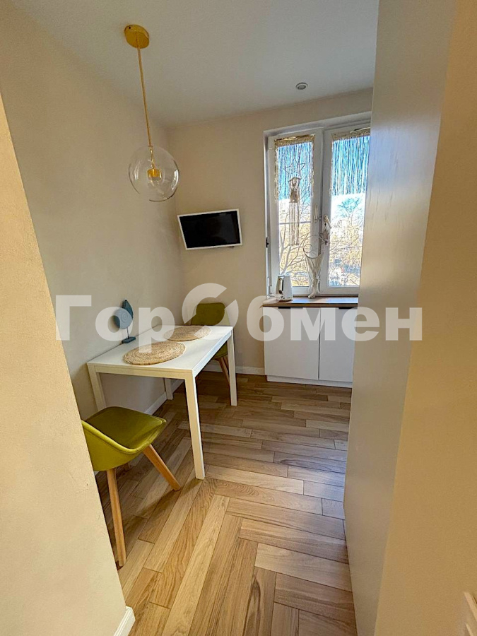 Продажа 1-комнатной квартиры, Москва, Россия,   улица Кулакова