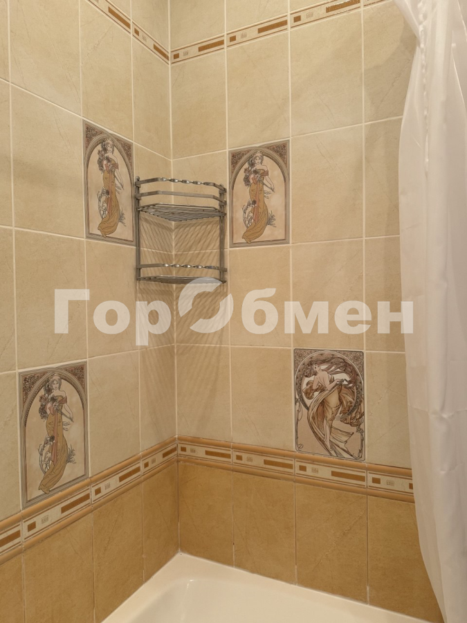 Продажа 2-комнатной квартиры, Москва, Россия,   Воротынская улица